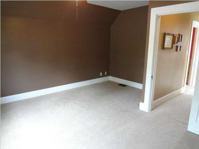 201 S Barker Ave, Evansville, IN 47712 photo 10