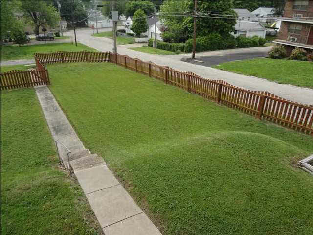 201 S Barker Ave, Evansville, IN 47712 photo 28