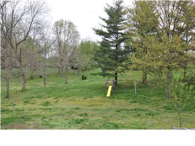 5823 W Mill Rd, Evansville, IN 47720 photo 17