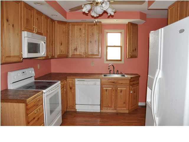 5823 W Mill Rd, Evansville, IN 47720 photo 7