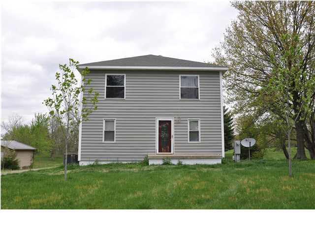 5823 W Mill Rd, Evansville, IN 47720 photo 1
