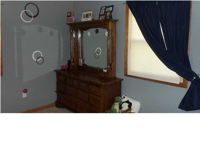 541 W Rudolph St, Montgomery, IN 47558 photo 10