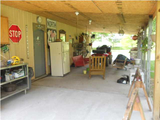 202 E Church St, Decker, IN 47524 photo 20