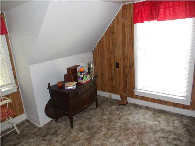 202 E Church St, Decker, IN 47524 photo 26