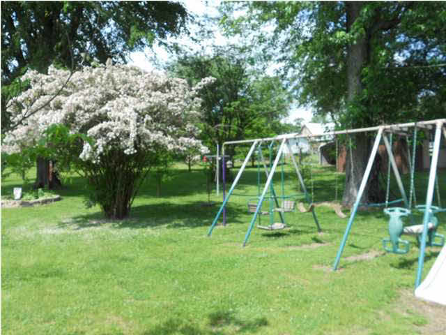 202 E Church St, Decker, IN 47524 photo 21