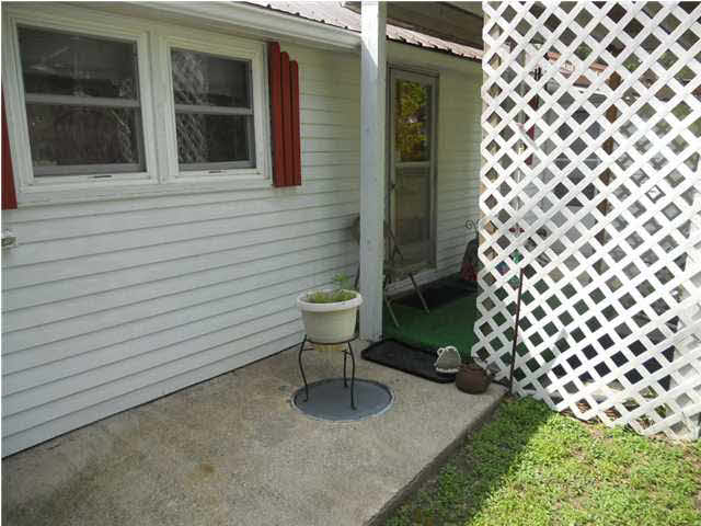 202 E Church St, Decker, IN 47524 photo 24