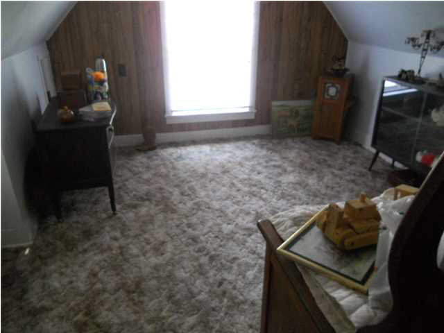 202 E Church St, Decker, IN 47524 photo 25