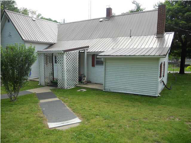 202 E Church St, Decker, IN 47524 photo 5