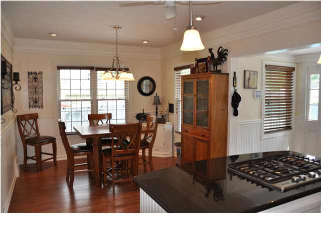 2163 Bayard Park Dr, Evansville, IN 47714 photo 8