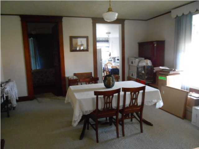 116 E Walnut St, Odon, IN 47562 photo 8