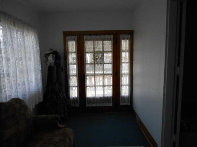 116 E Walnut St, Odon, IN 47562 photo 10