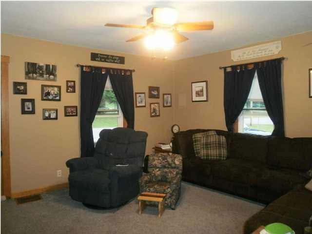 2487 S 800 E, Schnellville, IN 47580 photo 15