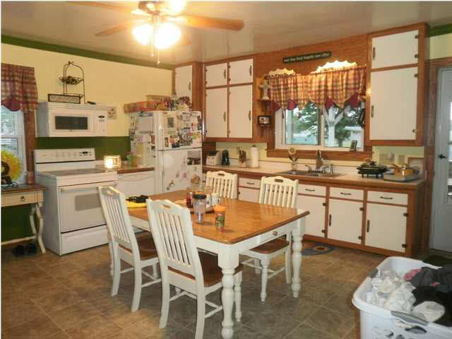 2487 S 800 E, Schnellville, IN 47580 photo 6