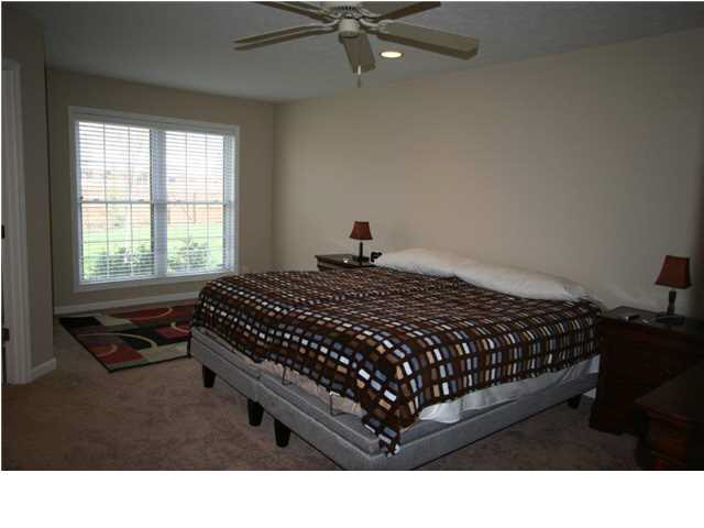 4400 Rimridge Dr, Evansville, IN 47711 photo 9