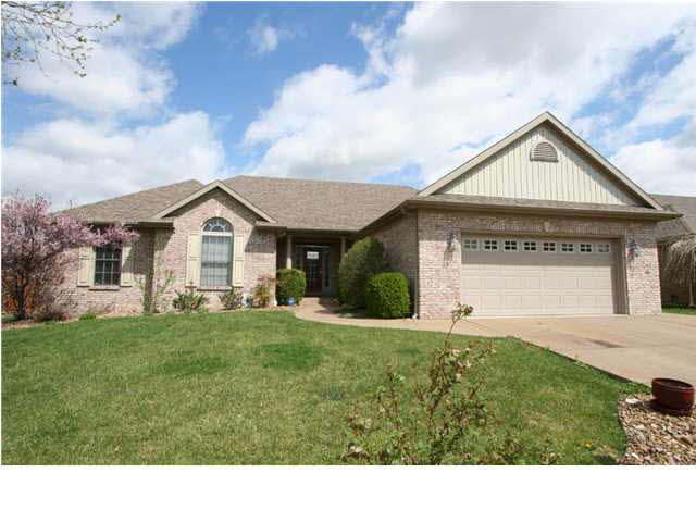4400 Rimridge Dr, Evansville, IN 47711 photo 1