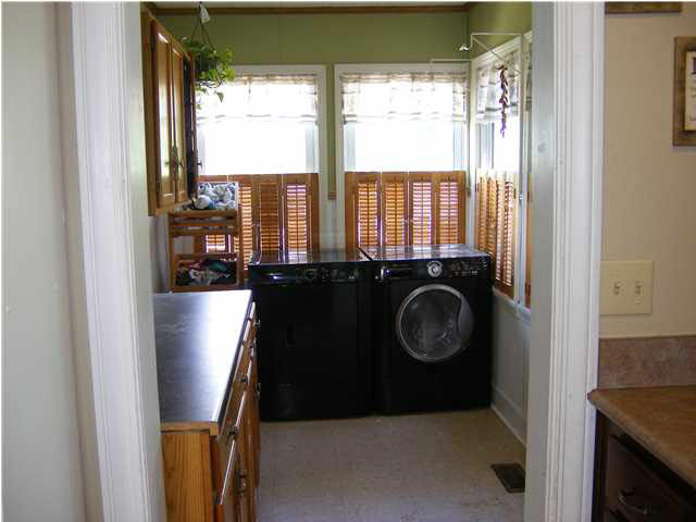 6030 Upper Mount Vernon Rd, Evansville, IN 47712 photo 10