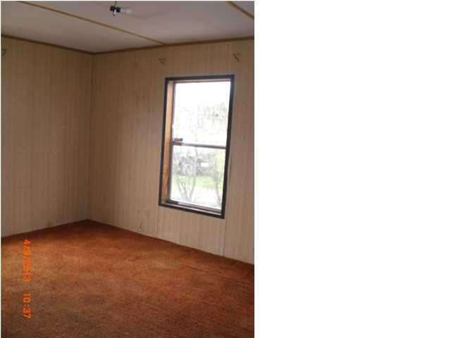610 E Walnut St, Princeton, IN 47670 photo 7