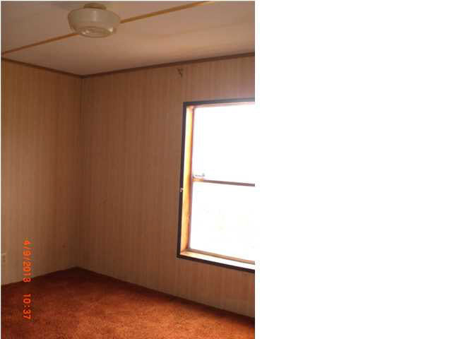 610 E Walnut St, Princeton, IN 47670 photo 8