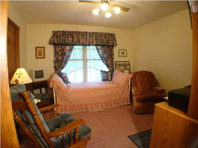 3906 Farrington Dr, Evansville, IN 47725 photo 14