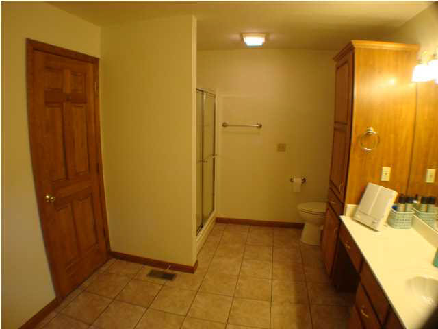 3906 Farrington Dr, Evansville, IN 47725 photo 12