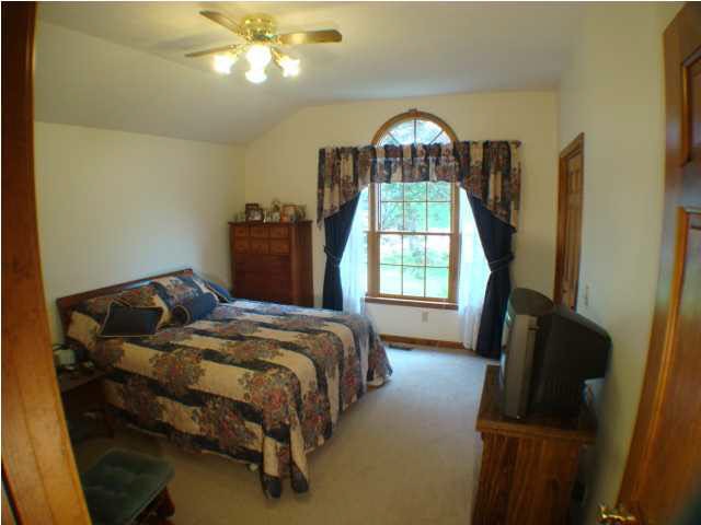 3906 Farrington Dr, Evansville, IN 47725 photo 13