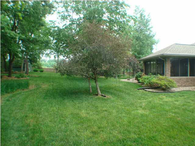 3906 Farrington Dr, Evansville, IN 47725 photo 20