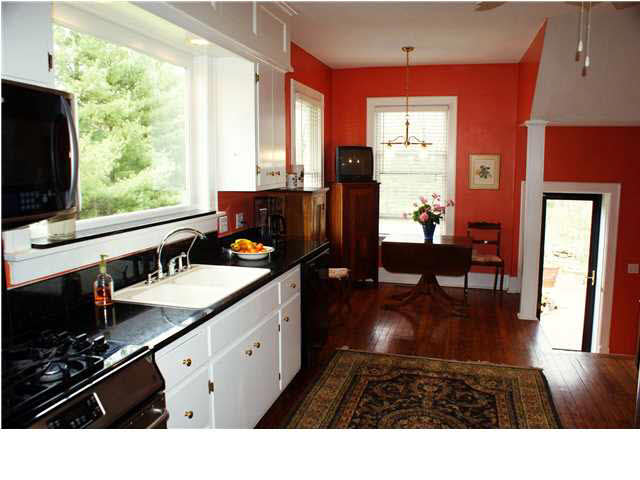 6313 New Harmony Rd, Evansville, IN 47720 photo 10