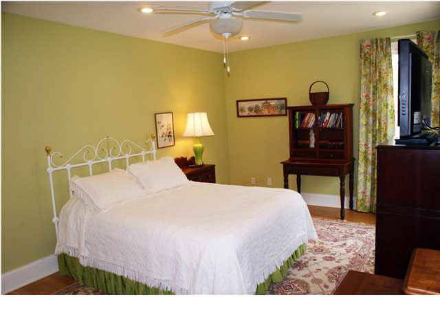 6313 New Harmony Rd, Evansville, IN 47720 photo 16