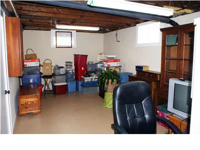 6313 New Harmony Rd, Evansville, IN 47720 photo 29