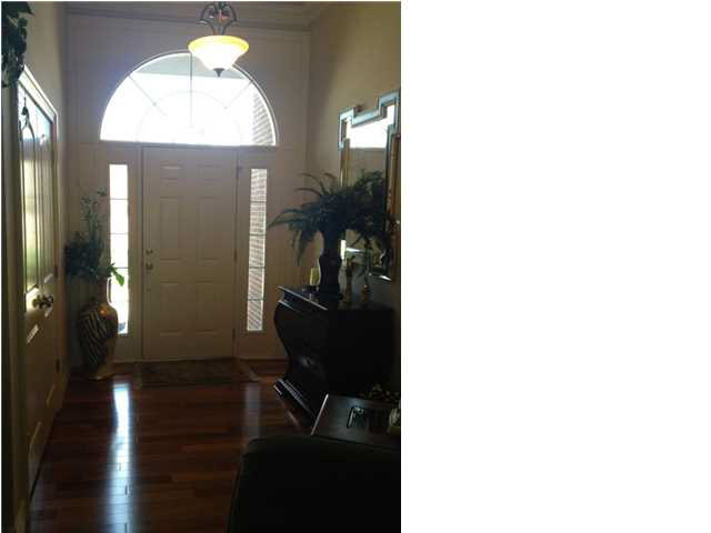 6077 Sable Ridge Dr, Newburgh, IN 47630 photo 2