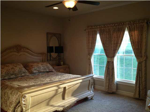 6077 Sable Ridge Dr, Newburgh, IN 47630 photo 8