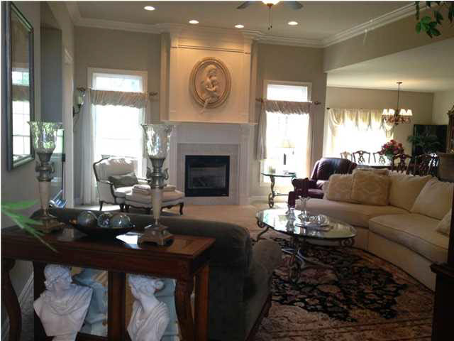 6077 Sable Ridge Dr, Newburgh, IN 47630 photo 3