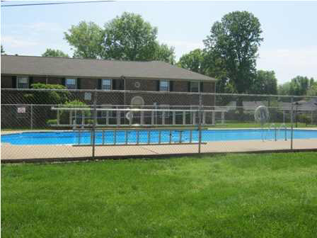 200 Hampton Dr, Evansville, IN 47715 photo 17