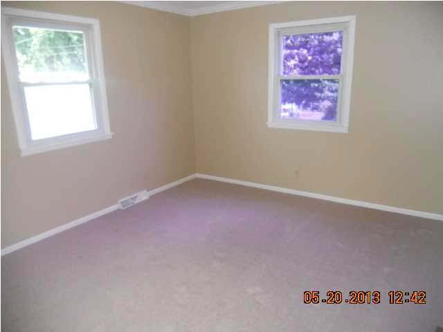 333 Kennedy Dr, Mount Vernon, IN 47620 photo 7