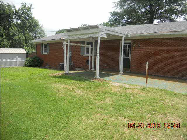 333 Kennedy Dr, Mount Vernon, IN 47620 photo 10