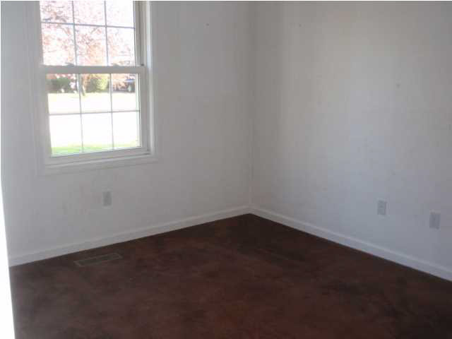 4528 Omer Pl, Evansville, IN 47714 photo 8
