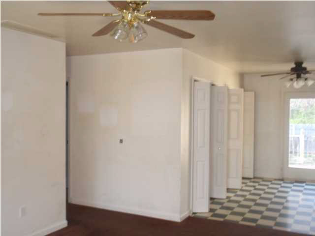 4528 Omer Pl, Evansville, IN 47714 photo 2