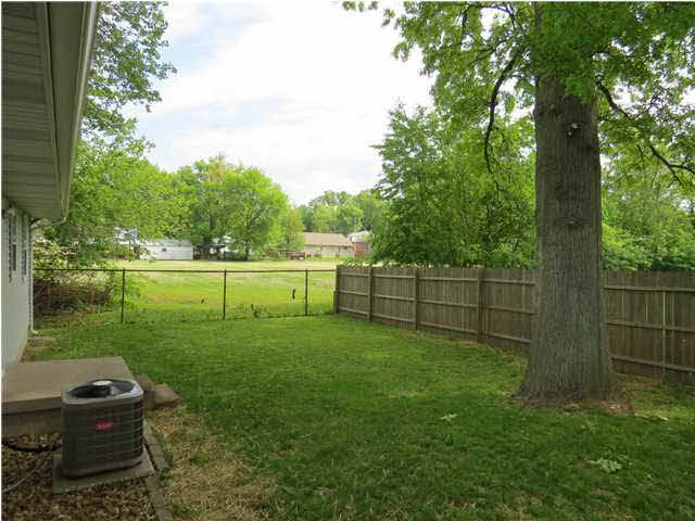 311 N Fourth St, Boonville, IN 47601 photo 18