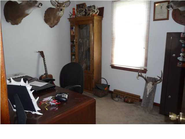 206 S 900 E, Celestine, IN 47521 photo 6