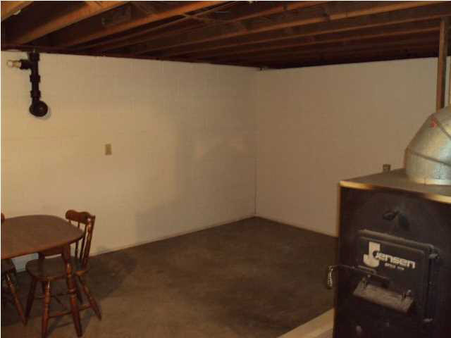 206 S 900 E, Celestine, IN 47521 photo 11