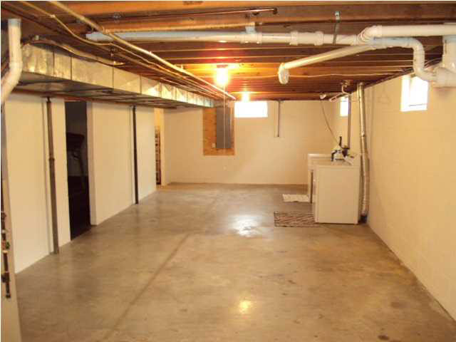 206 S 900 E, Celestine, IN 47521 photo 12