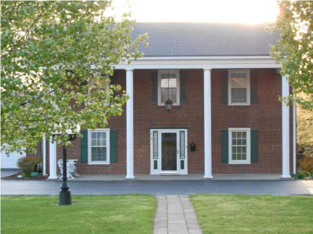 418 N West St, Odon, IN 47562 photo 1