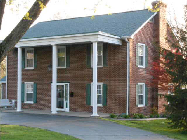 418 N West St, Odon, IN 47562 photo 3