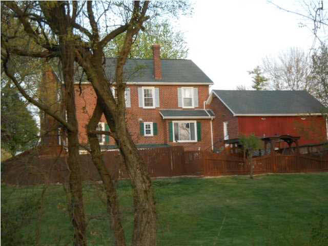 418 N West St, Odon, IN 47562 photo 5