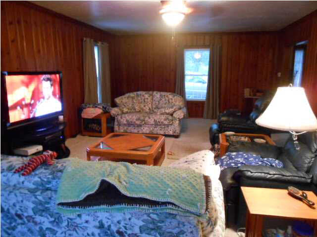 418 N West St, Odon, IN 47562 photo 18