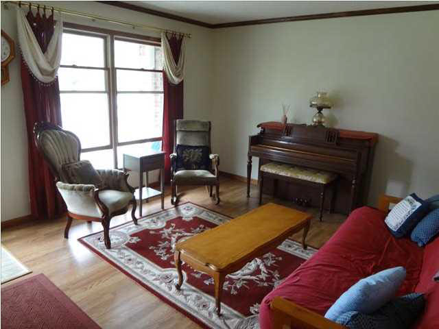 206 Strawberry Hill Rd, Evansville, IN 47711 photo 4