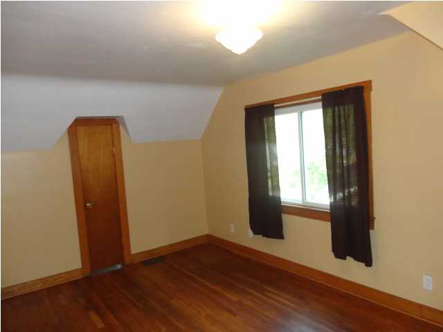 603 E Oak St, Boonville, IN 47601 photo 14