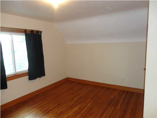 603 E Oak St, Boonville, IN 47601 photo 17