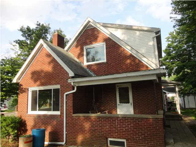 603 E Oak St, Boonville, IN 47601 photo 3