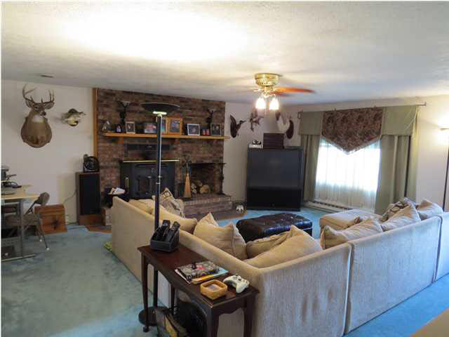 340 Les Dr, Chandler, IN 47610 photo 9